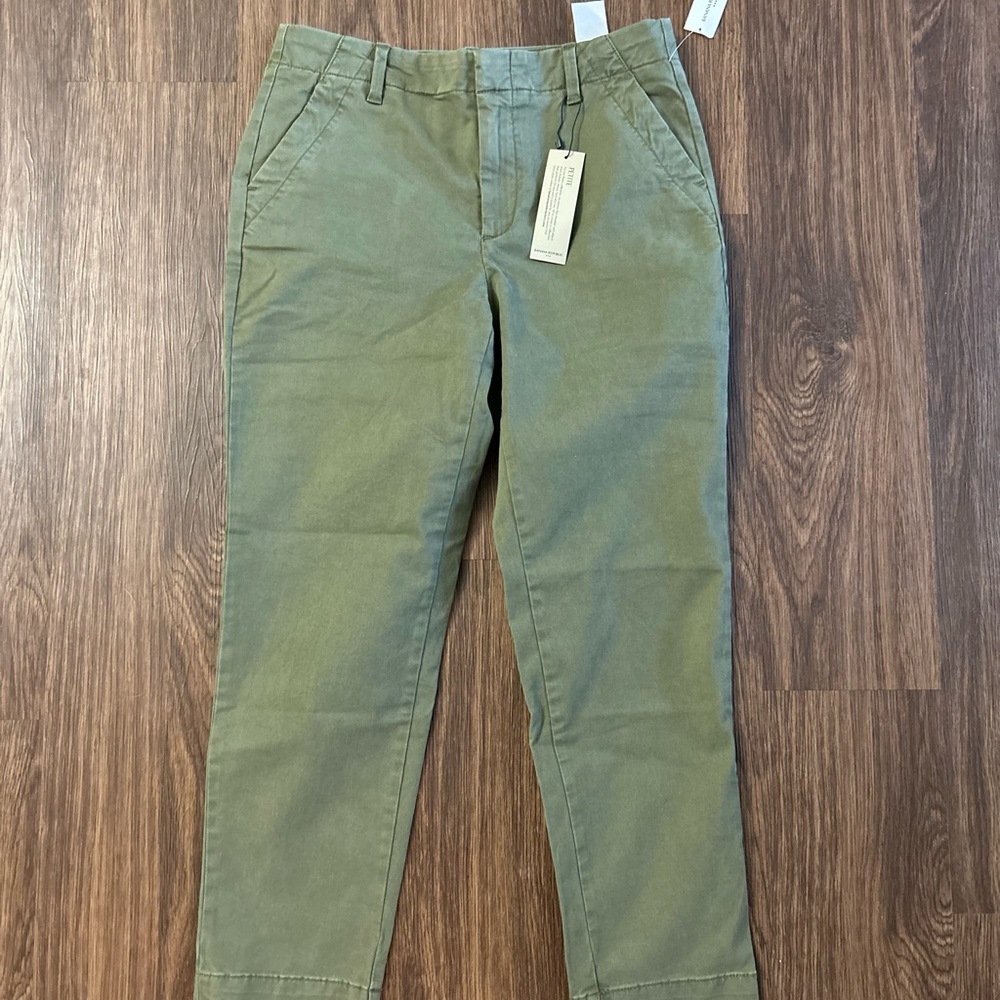 Banana Republic Authentic Chino Slim Fit Size 0